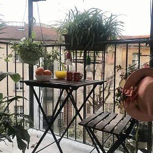 Pied A Terre Sant'agostino , Mailand Italien
